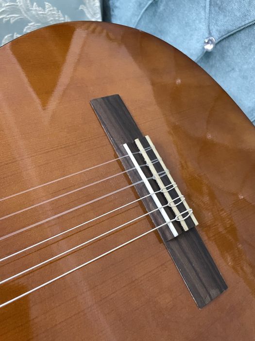 Гитара yamaha C40 в отличном состоянии