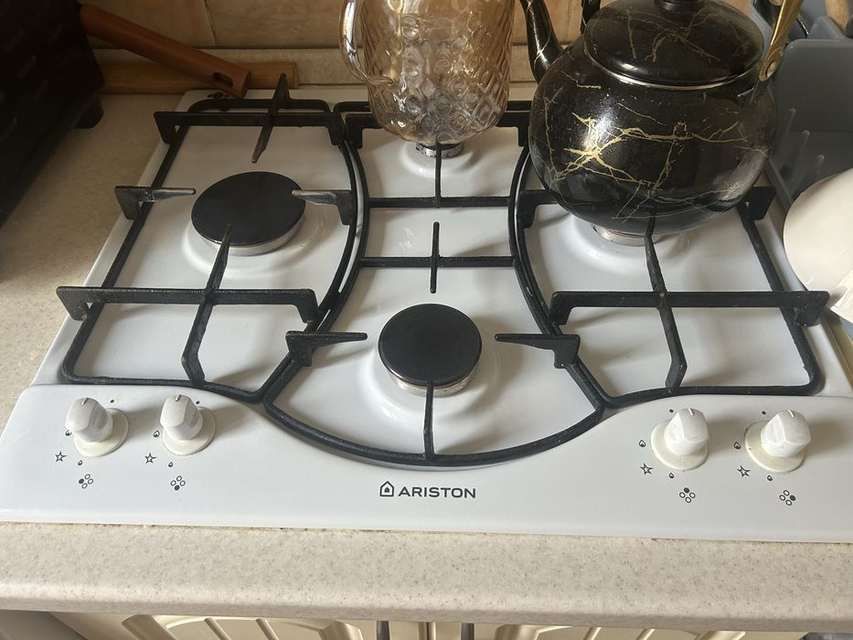 Кухоный гарнитур 2 метра