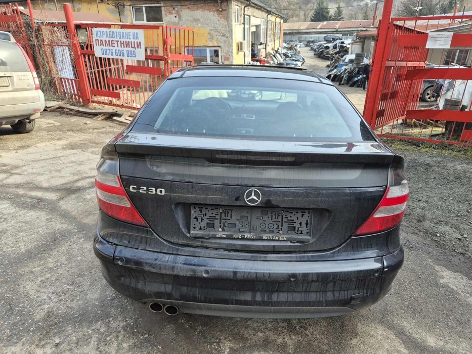 Mercedes W203 C230 204кс M272 AMG пакет ксенон ръчка НА ЧАСТИ!