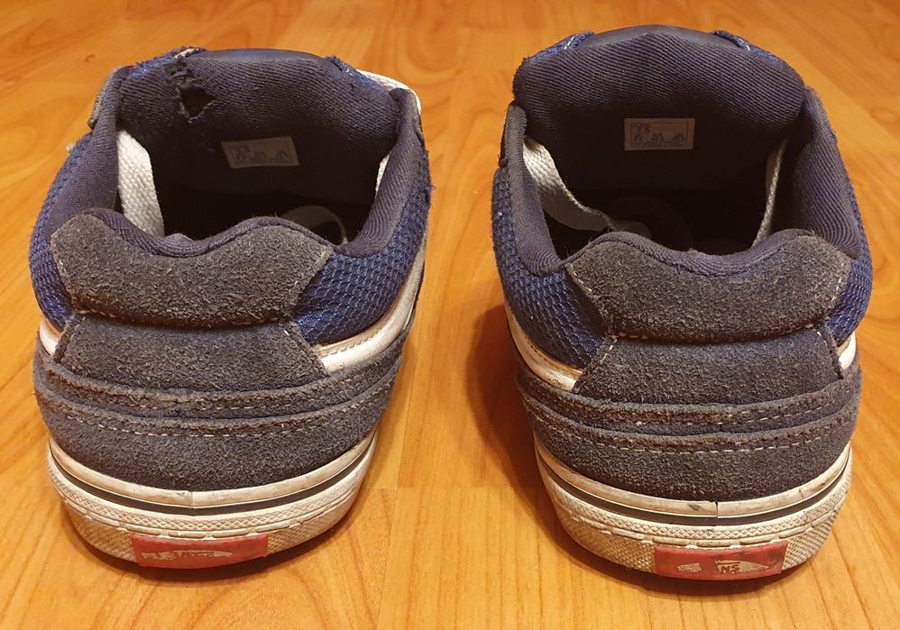 Tenisi Vans, baieti, 12-14 ani, 40.