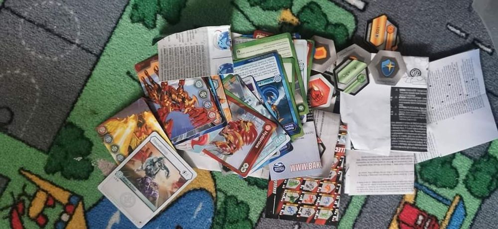 Bakugani si Arena Bakuganilor