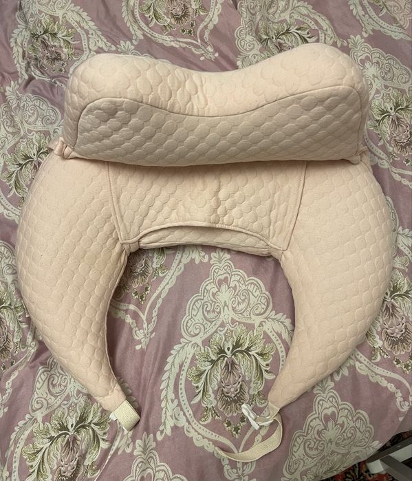 Продам подушку для кормления