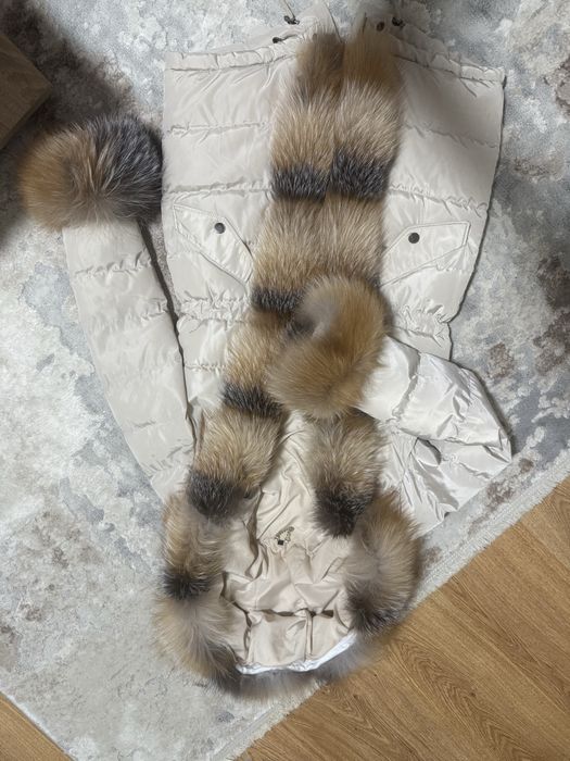 Geaca cu blanita naturala!