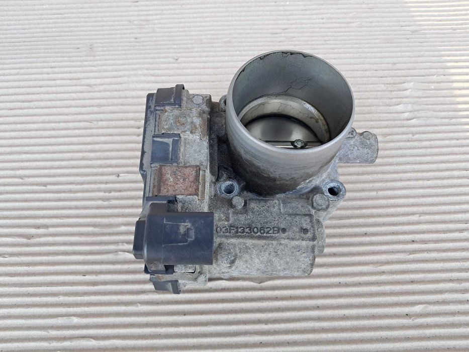 Skoda Fabia 3 Rapid 1,2 benzina, galerie admisie, clapeta acceleratie, rampa injectoare
