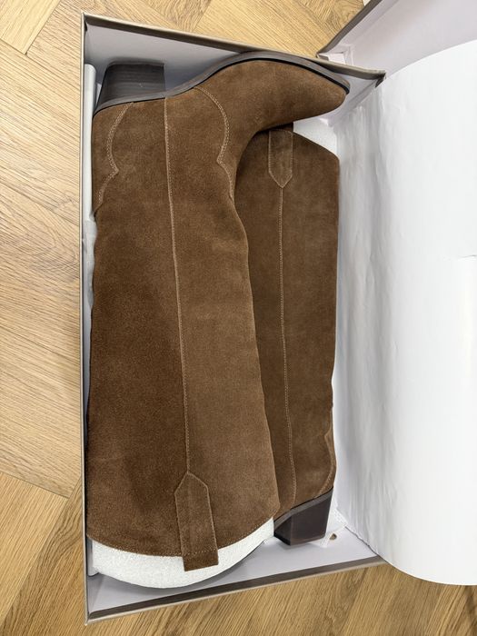 Женские сапоги-казаки