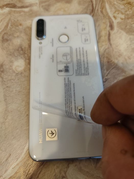HuAwei p30 lite  стар модел  но си работи. Всичко