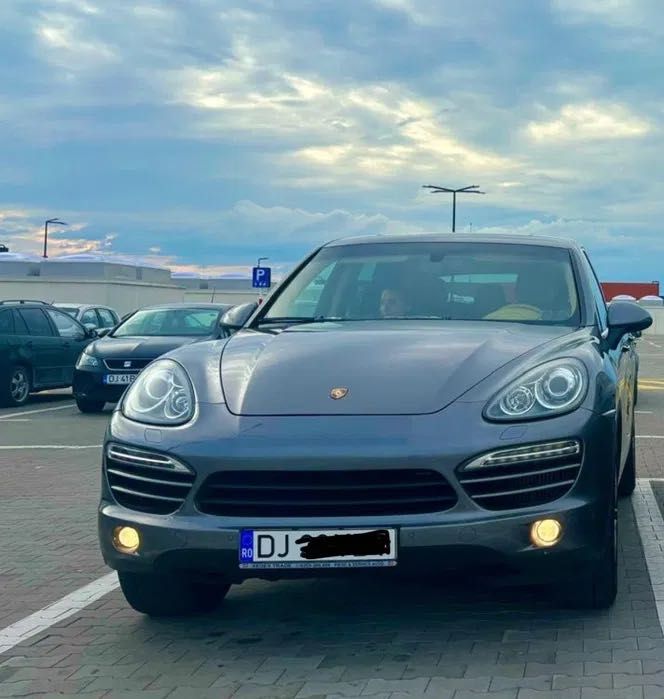 Porsche Cayenne 3.0 diesel 2012 extra full, impecabil, accept variante
