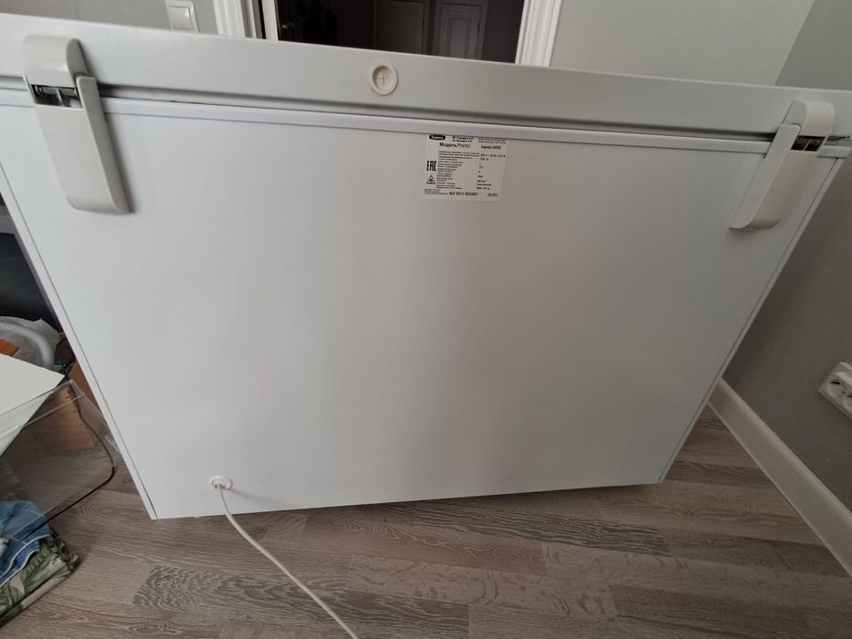 Продам морозильник