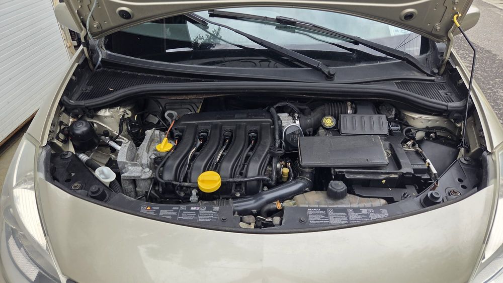 Renault Clio 1.6 benzina, 80000km reali, superba