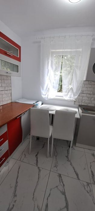 Închiriez apartament 2 camere