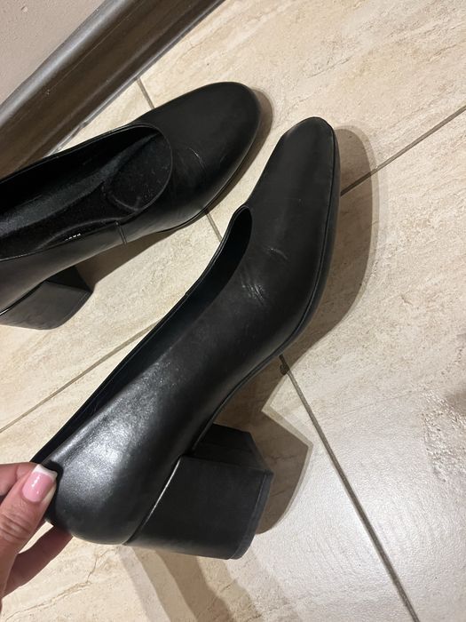 Класически обувки