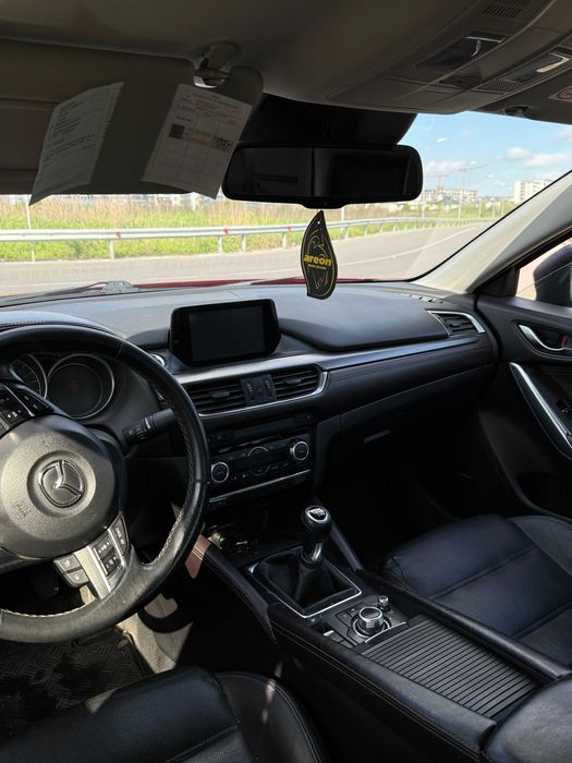 Mazda 6 (2015) Revolution Top | 170.000km |