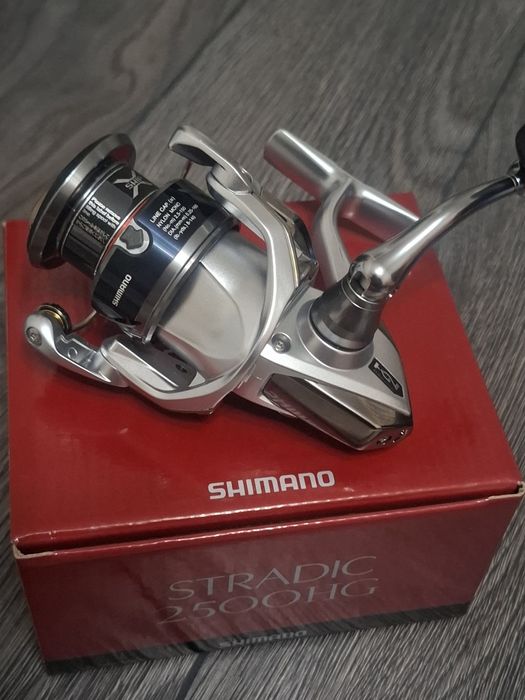 Vând Shimano Stradic