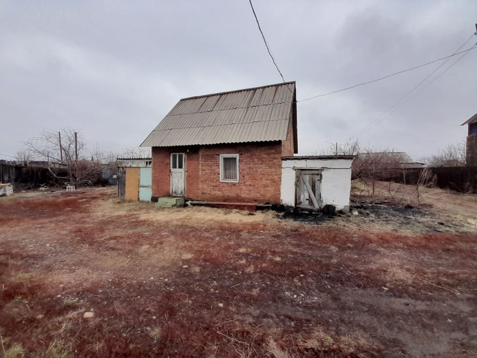 Ахмер үй сатылады