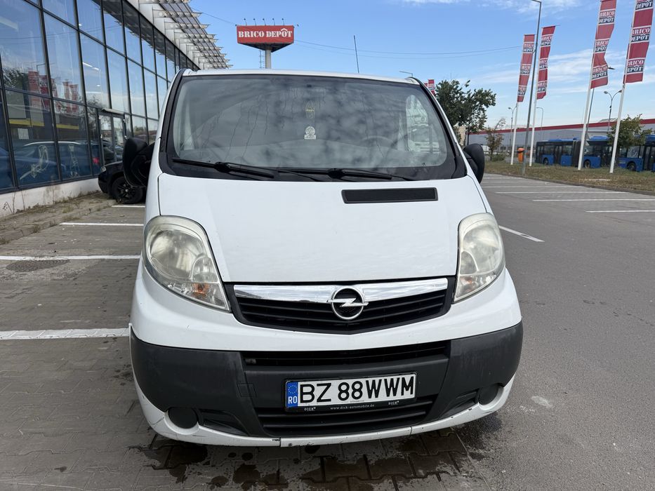 Opel vivaro, Renault Trafic