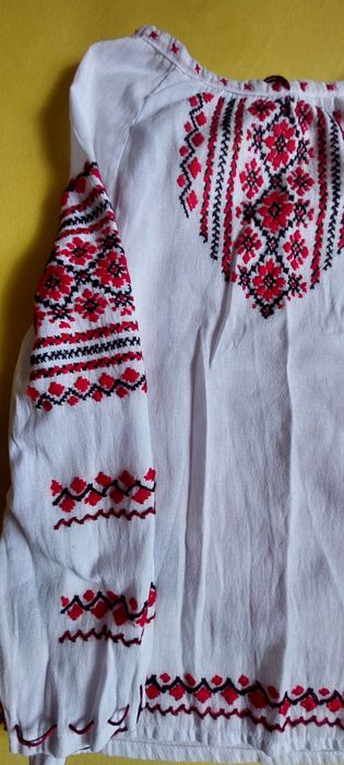 Ie fete varsta 3-7 ani