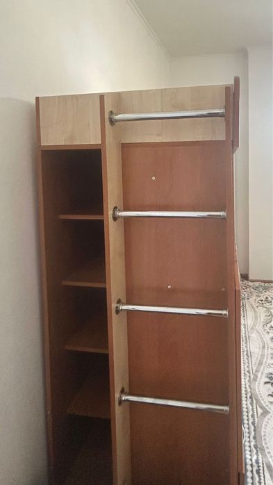 Продам шкаф.