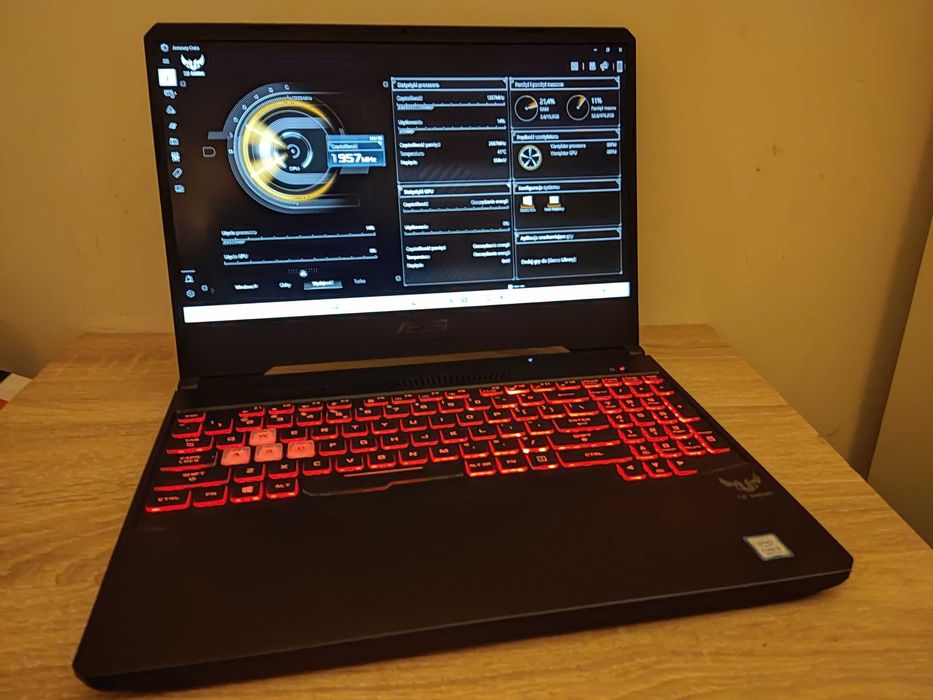 Laptop Gaming Asus Rog Strix 15.6" i7-8750H 16GB Nvidia GTX 1050Ti 256GB