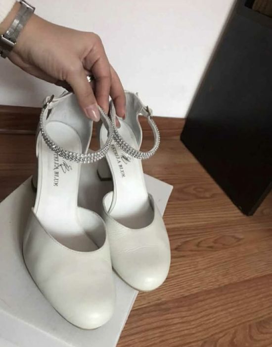 Pantofi de mireasa ivory