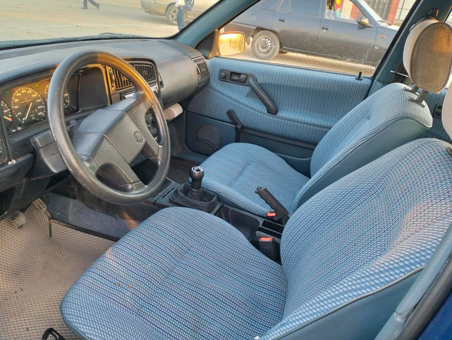 Продам Volkswagen Passat B3 (универсал)