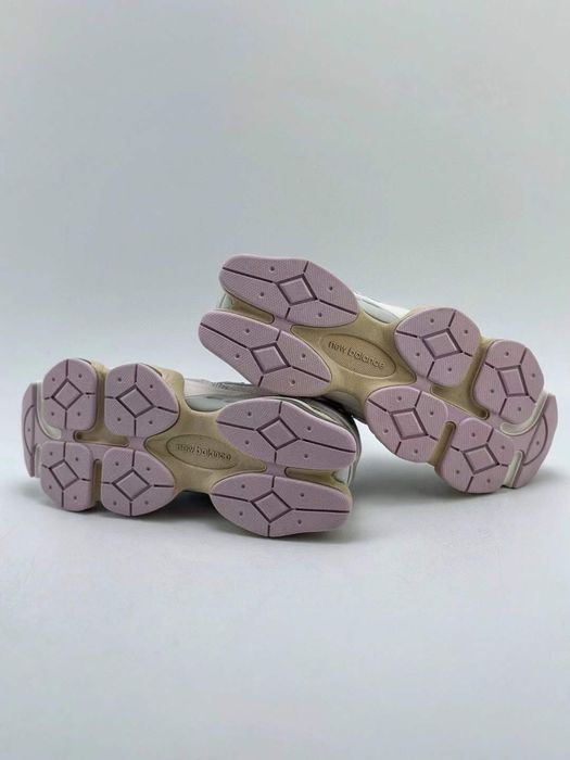 Нови дамски маратонки New Balance 9060 grey matter