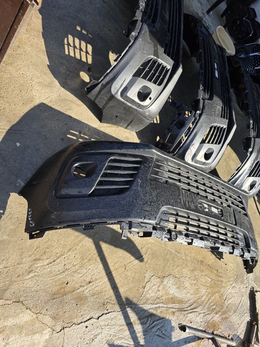 Peugeot Expert 2018 предна броня 6бр.