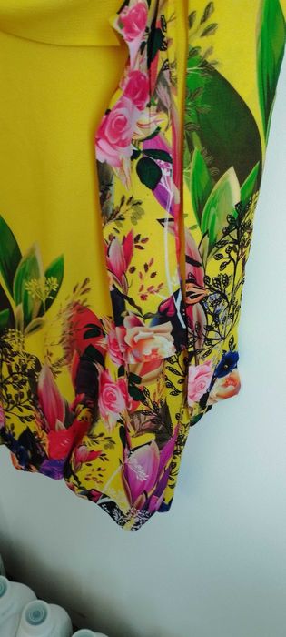 Блуза жълта на цветя, размер М