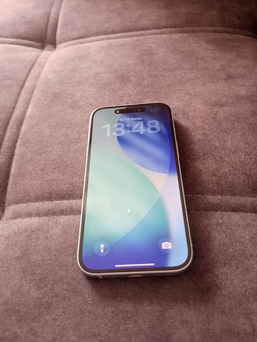 Продам айфон 15 128гб