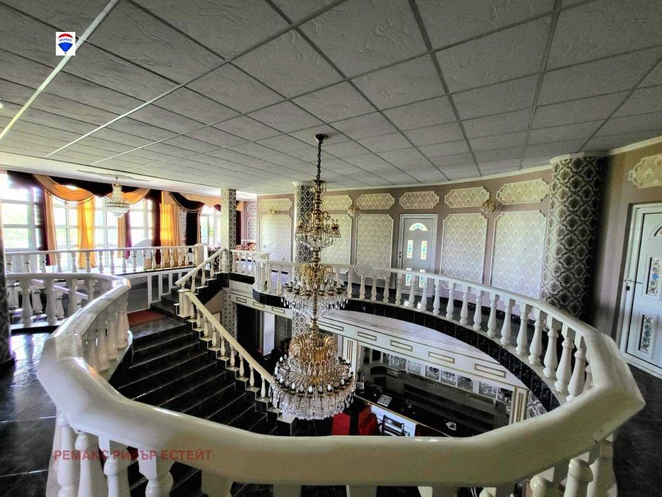 Продава се Къща в с. Иваново, Област Русе - 1200 кв.м за 153 €/кв.м - Снимка #2