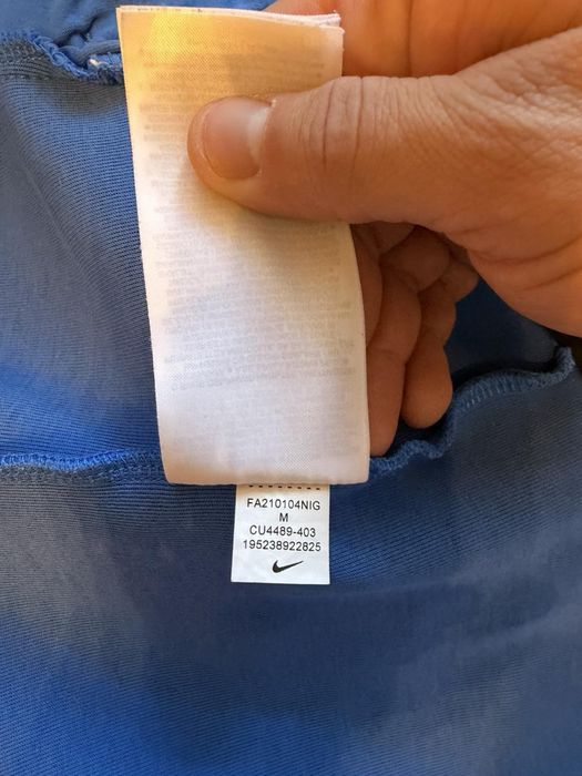 Анцунг Nike Tech