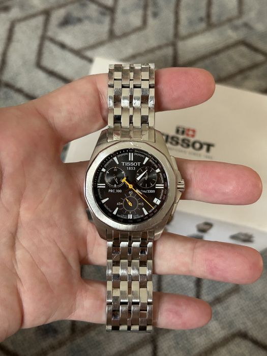 Швейчасрские часы Tissot PRC 100