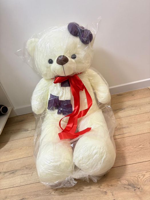 Мишка новый срочно продам