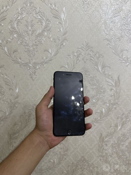 iPhone 7+ 128gb sotiladi Айфон 7+ продается Срочно!!!
