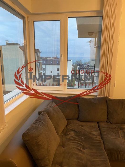 Двустаен апартамент с ПАРКОМЯСТО под наем кв. Бриз, гр. Варна