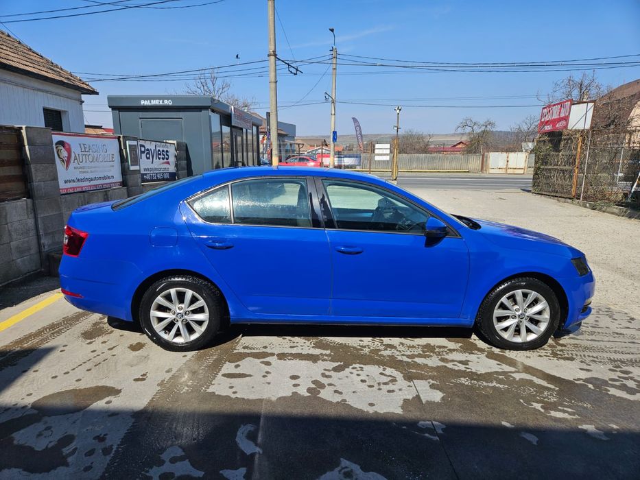 Skoda octavia1.6 '19
