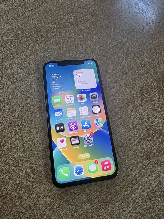 iPhone X, память 64 Гб