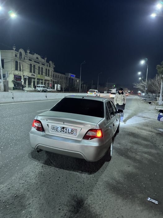 Neksiya 1.6 sotiladi