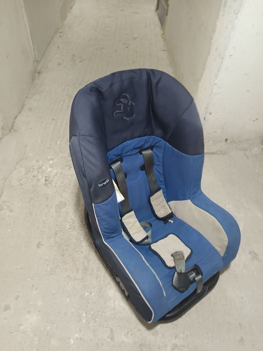 Scaun de mașină pentru copii