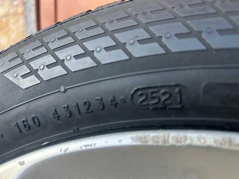 Продавам зимни гуми с джанти NOKIAN TYRES