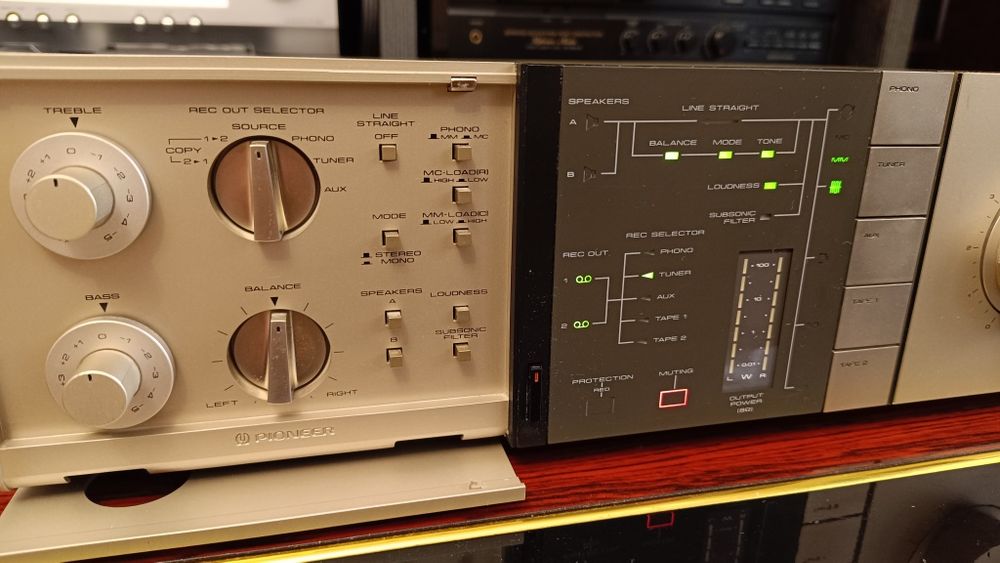 Усилитель Pioneer A-8 (220v)