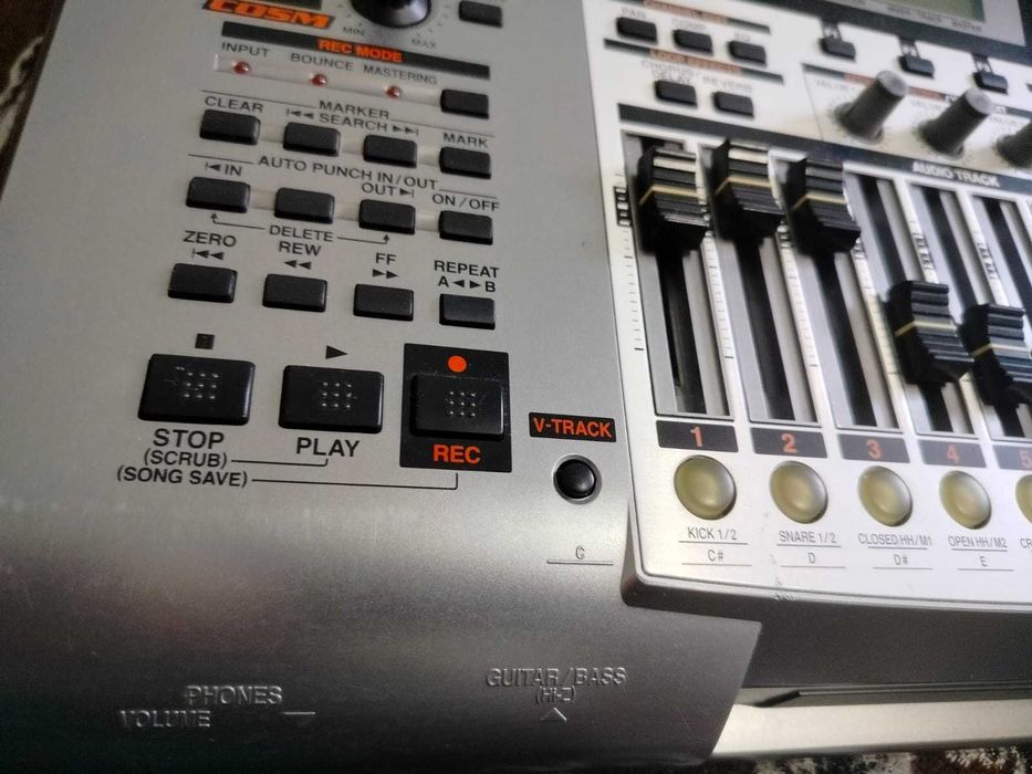 Портативная студия Boss BR-1200CD