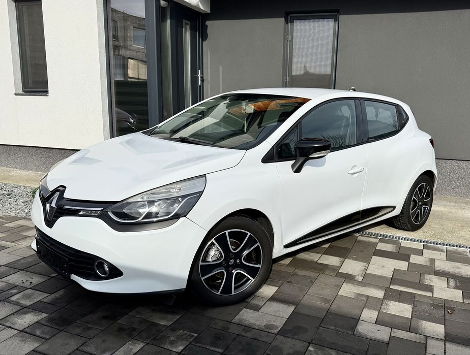Renault Clio IV Black & White Edition / 0.9 Tce / Olanda
