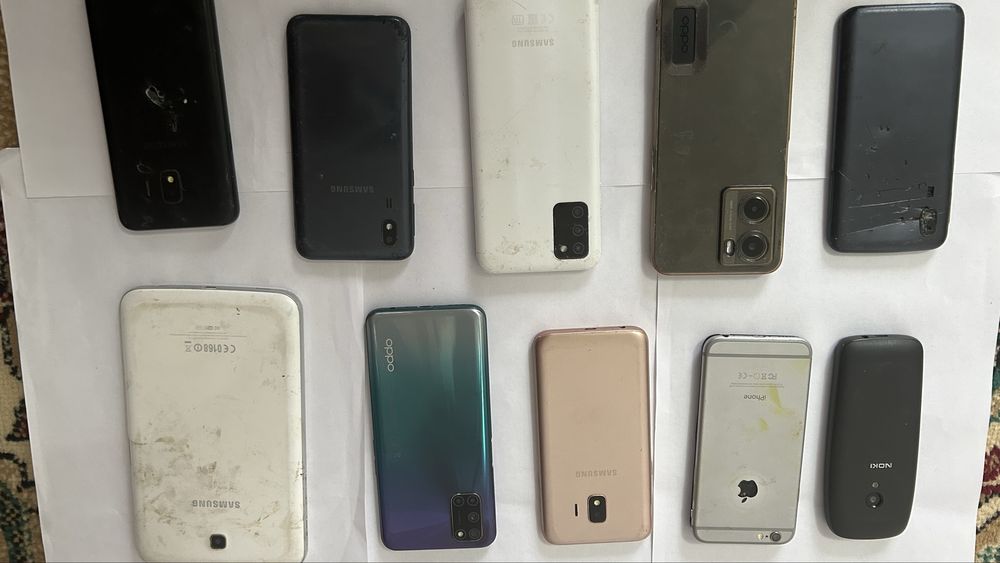 Телефоны на запчасть