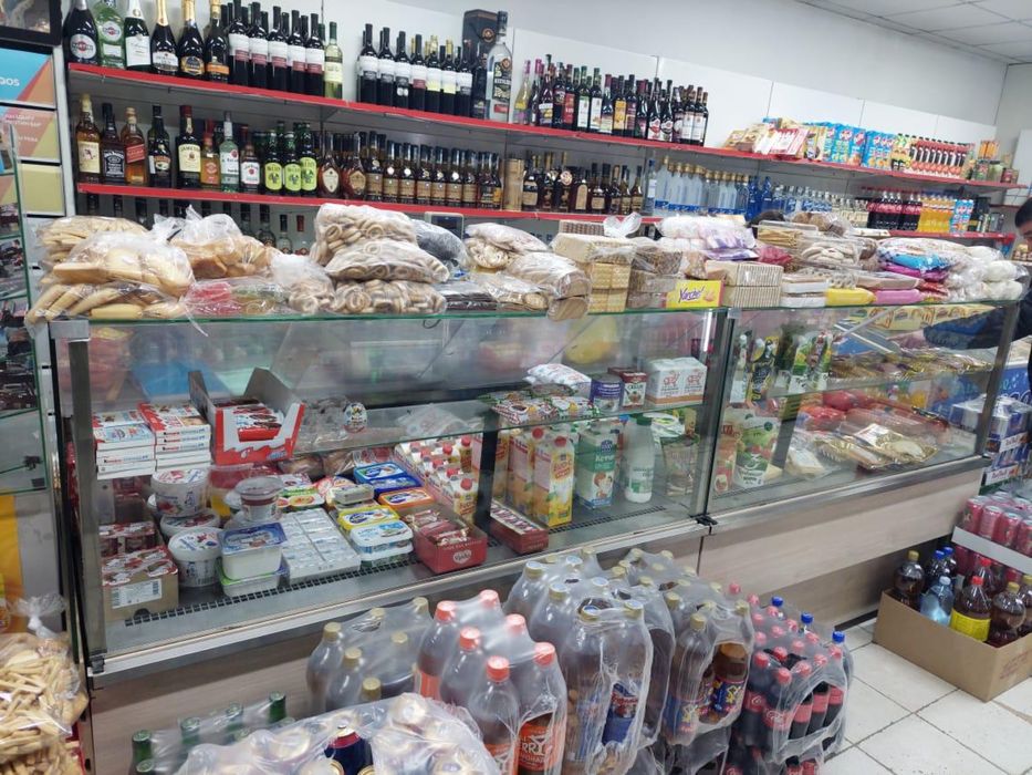 Витринный холодильник