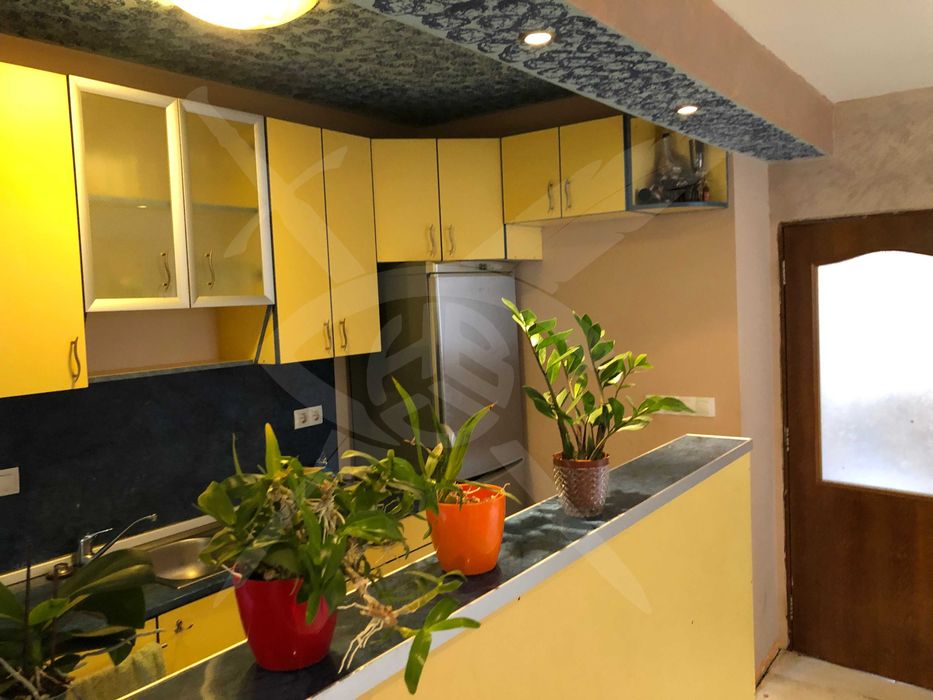 Продава се Етаж от къща в Асеновград - 159 кв.м за 850 €/кв.м - Снимка #1