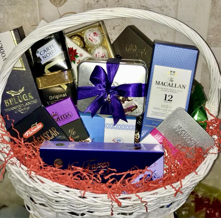 Корзины подарки боксы коробки