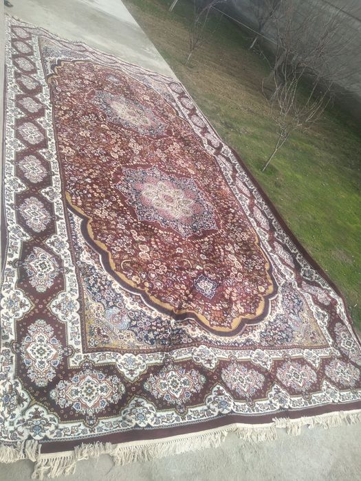 Gilam sostoyaniyasi ideal ko'p ishlatilmagan