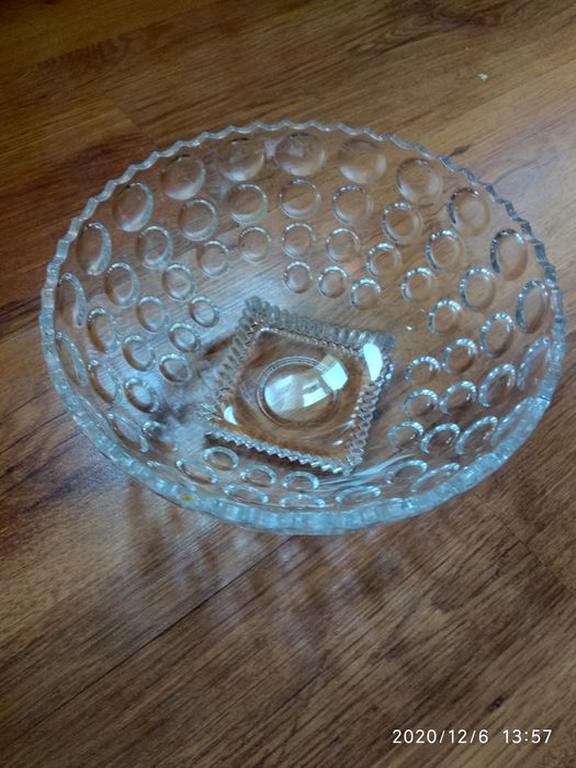 Продам салатницу