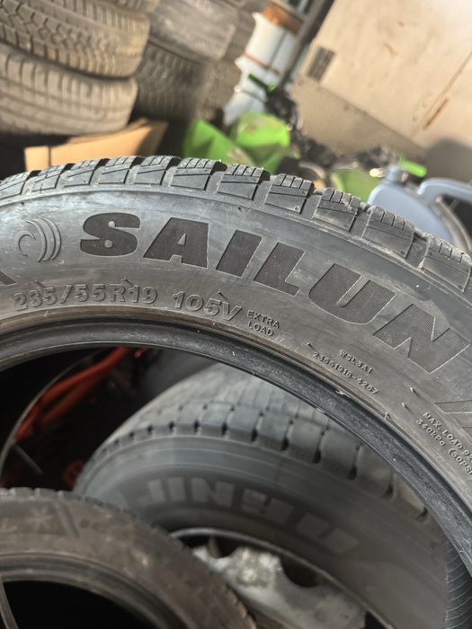 Зимни гуми Сайлун Sailun ice blazer alpine evo 235/55/19 26/24година