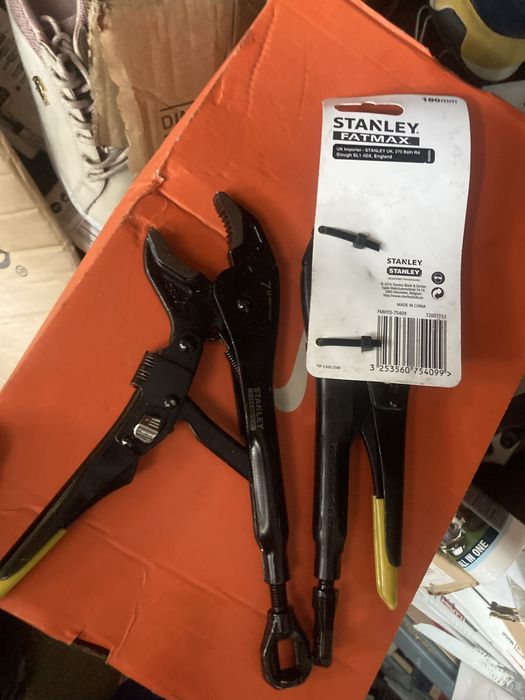 Clește Stanley de Prindere Curbată FMHT0-75409